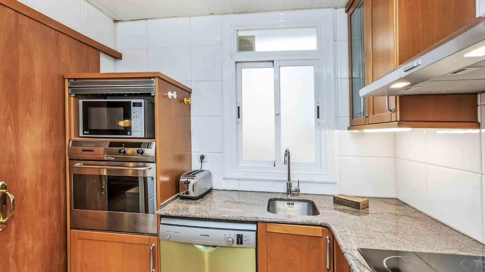 Apartment Eixample Dret Arago Roger De Lluria By Interhome Barcelona